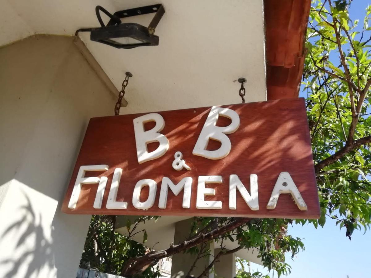 B&B Filomena Santa Giusta Eksteriør billede