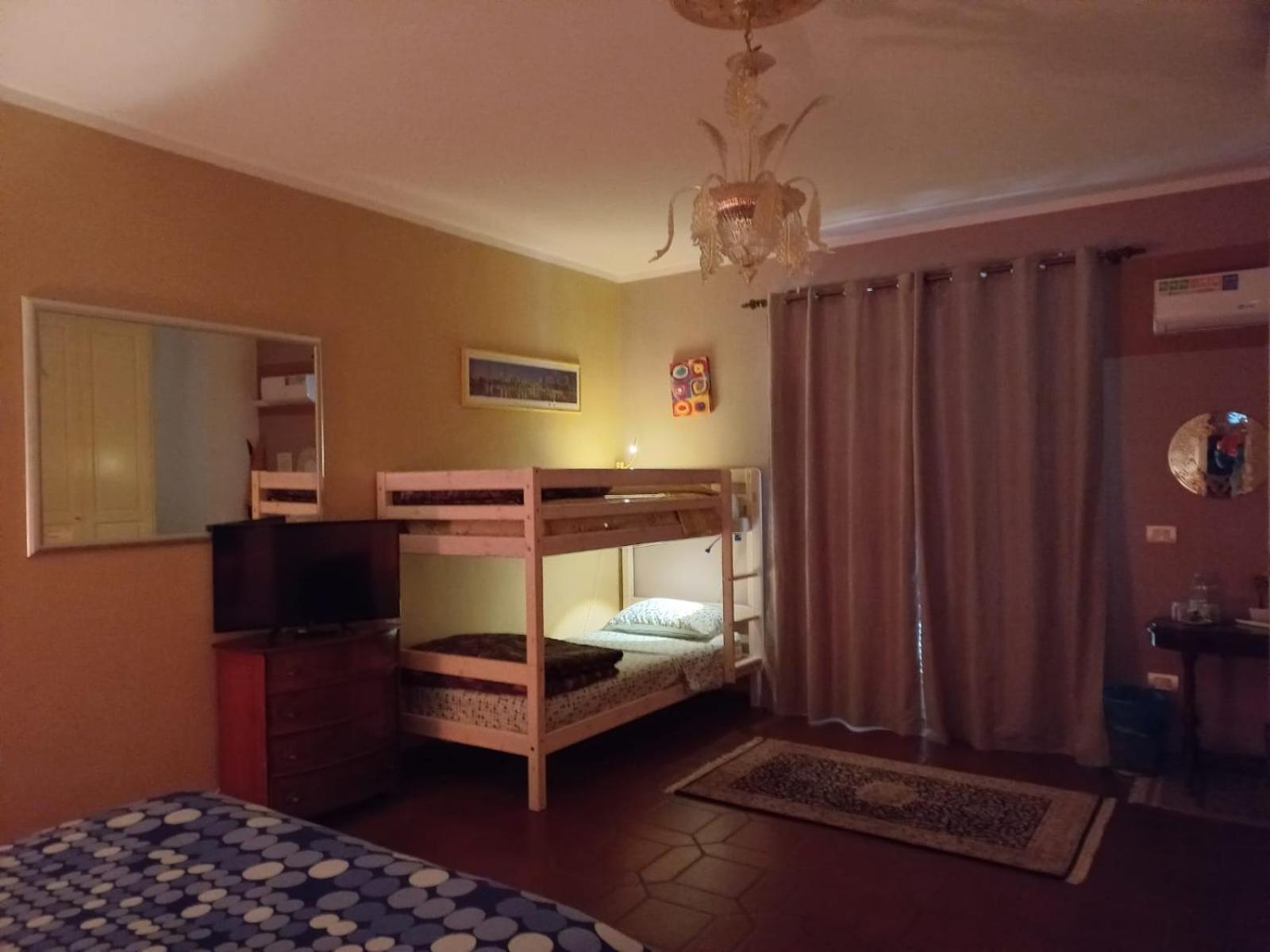 B&B Filomena Santa Giusta Eksteriør billede