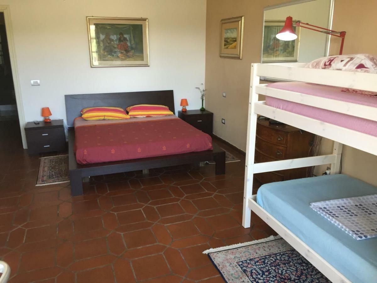 B&B Filomena Santa Giusta Eksteriør billede